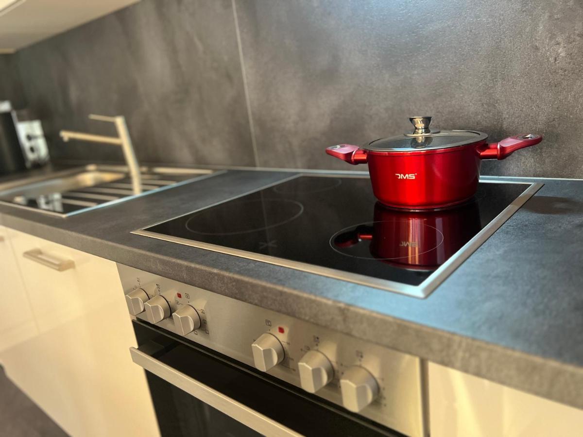 Apartment Fuer 6 Crailsheim Zentrum Netflix 300 Mbit Wlan Dış mekan fotoğraf